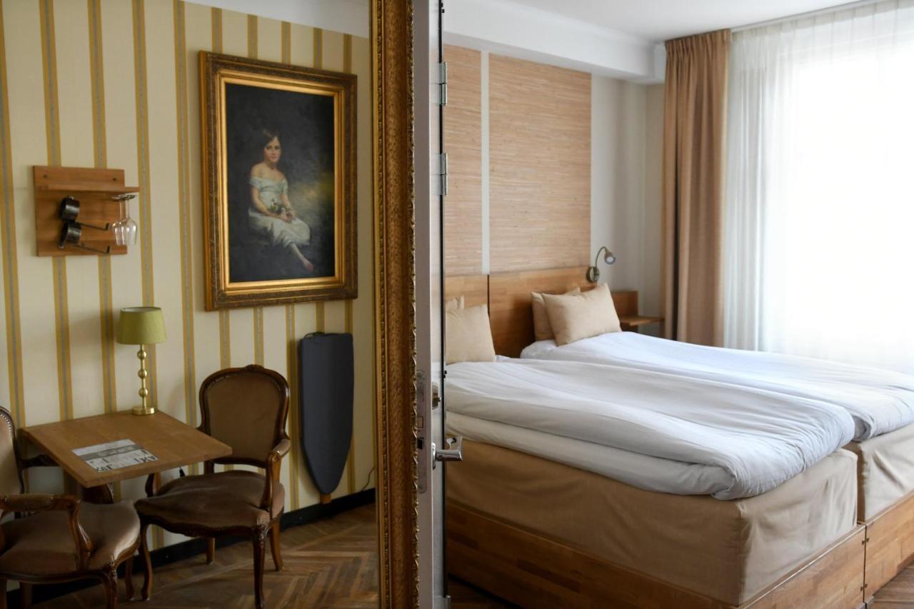 Huskvarna Stadshotell Екстериор снимка